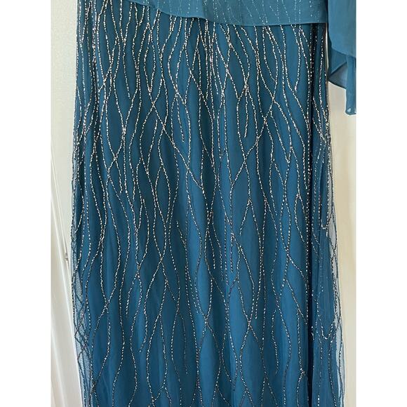 NWT J Kara Women's Beaded Bottom with Sheer Elegant Top Dress Size 4 - Picture 6 of 12